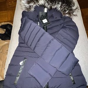 Mackage WOMENS COAT NEVER USED! Patsy with silver fur size small in navy color
